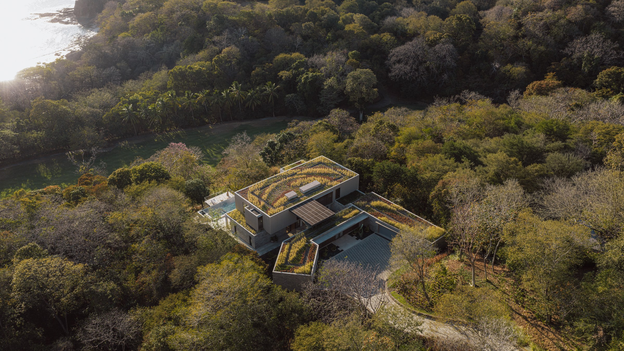 Casa Continuum — residential architecture, Peninsula Papagayo, Costa Rica